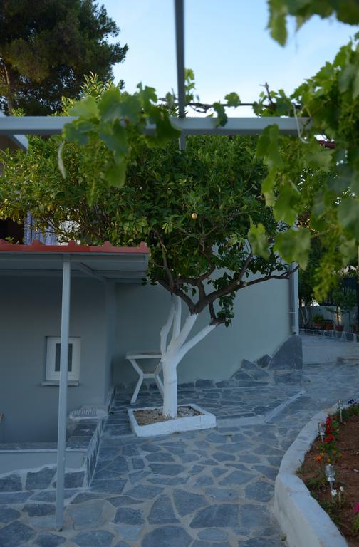 Villa Kristina - Artemida Eksteriør billede